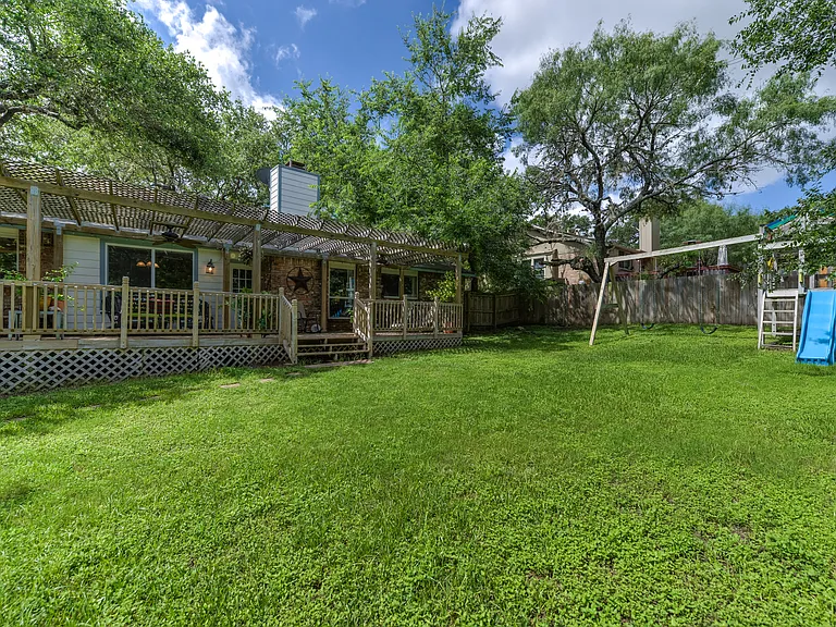 7839 Dove Flight St — Photo 3