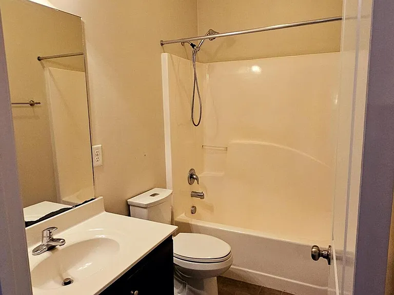 284 SW Southwest Plantation Dr — Photo 13
