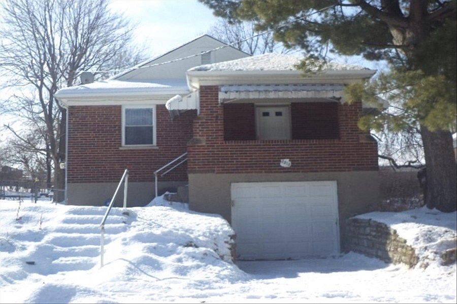 1st image of 2213 Bremont Ave