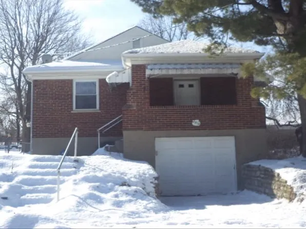 2213 Bremont Ave, Cincinnati, OH 45237