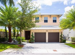 7079 NW 104th Ct, Doral, FL 33178