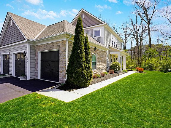 3rd image of 479 Westgreen Ln