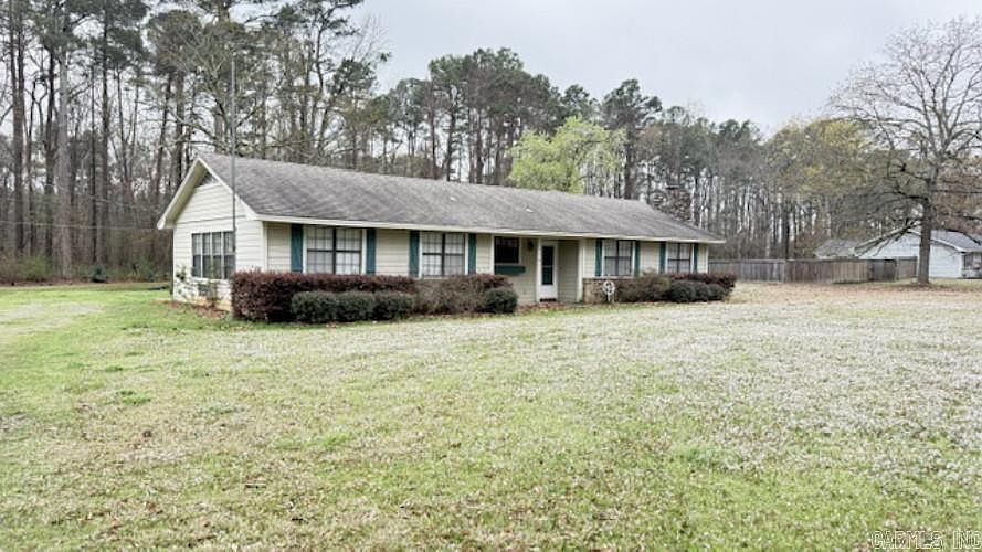 1st image of 114 Timber Ln