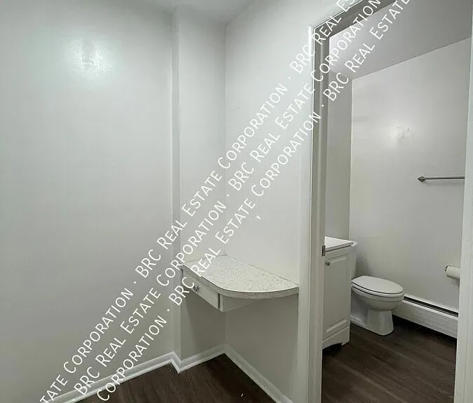 5904 S Datura St #7 — Photo 7