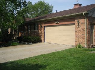 1845 Crestline St, Rochester Hills, MI 48307