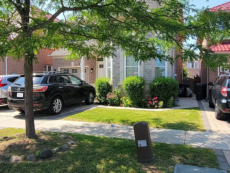 78 Rouge River Dr #MAIN — Photo 1