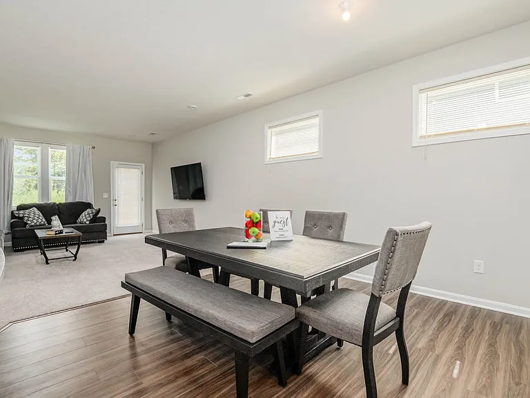950 Southline Dr — Photo 6