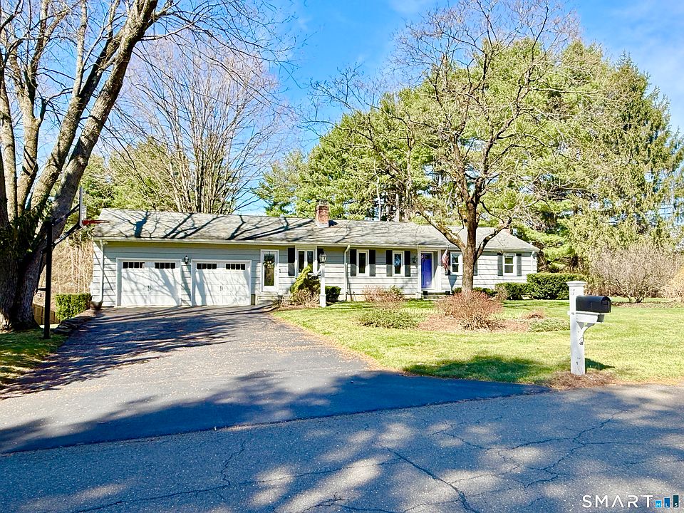 1st image of 17 Sunnybrook Drive
