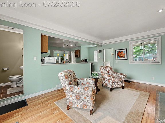 3rd image of 31436 Palomino Dr