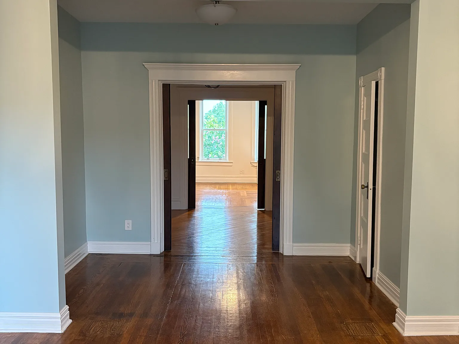329 Senator Street — Photo 2