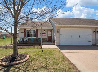 5783 Sandpiper Dr, Stevens Point, WI 54482