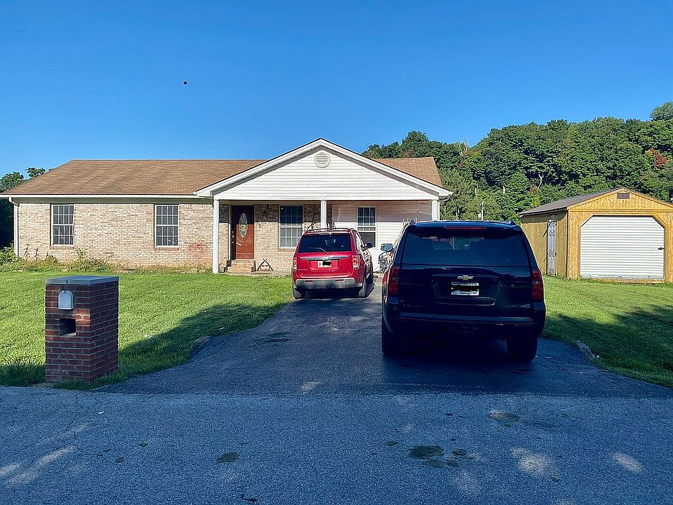 1st image of 425 N Cress Dr