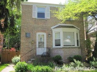 6017 S Park Ave, Morton Grove, IL