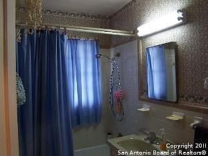 2nd image of 131 Archimedes Dr