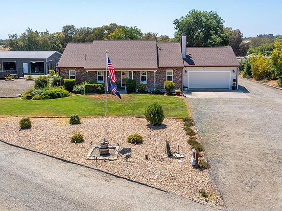 2nd image of 7730 Windsong Place