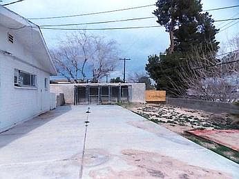 2nd image of 1112 Greenway Dr