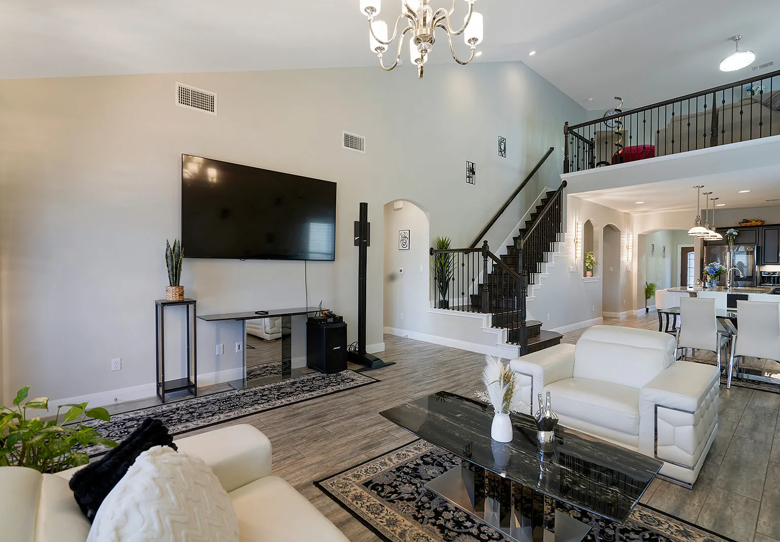 4 bed, 2.5 bath, 2498 sqft, $5,578 — Photo 1
