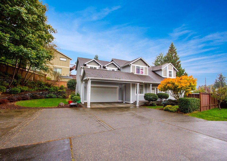 1st image of 2918 Sylvan Dr W