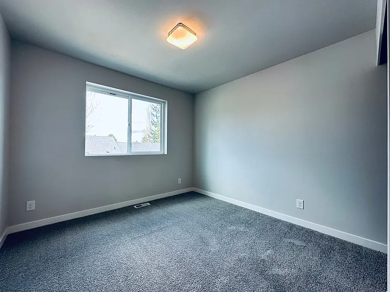 3307 159th Ln SW — Photo 9