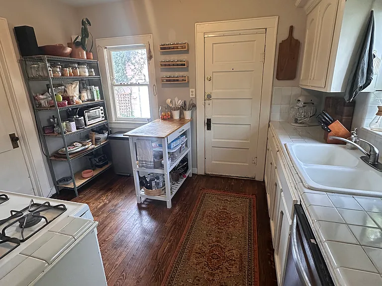 1711 Blount St — Photo 10