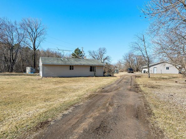 27928 Verdin St NW, Isanti, MN 55040