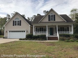 106 Pine Needle Dr, Hampstead, NC 28443