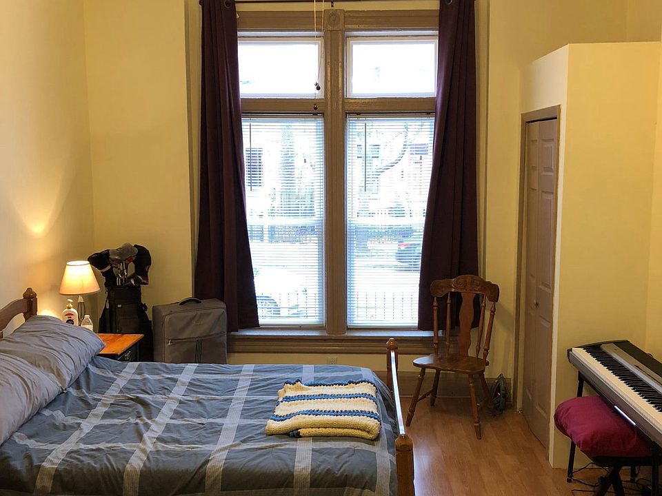 1st image of 735 S Claremont Ave #1