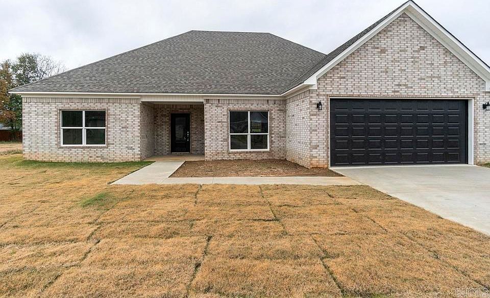 1st image of 18 River Cliff Dr