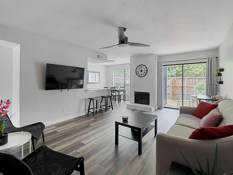 5840 Spring Valley Rd #605 — Photo 23