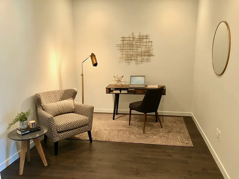 1300 N Ogden St #305 — Photo 4