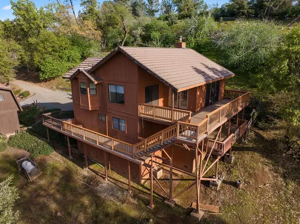 3000 Espina Loma Dr, Camino, CA 95709