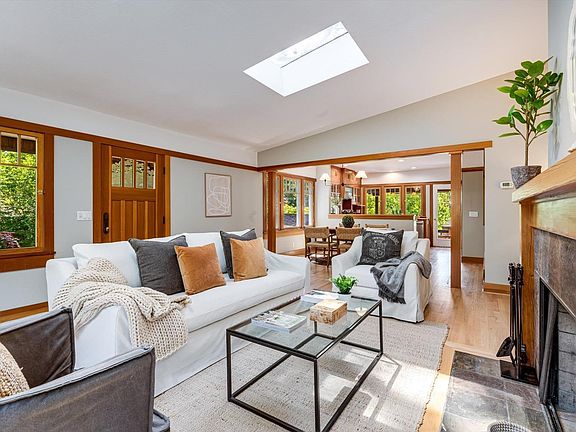 3rd image of 2403 Warm Springs Road