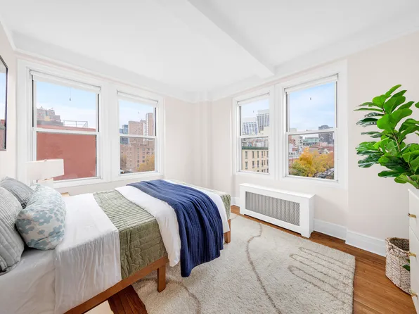 365 West 20th Street image 5 of 8