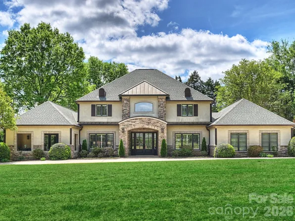 4330 Carmel Valley Rd, Charlotte, NC 28226