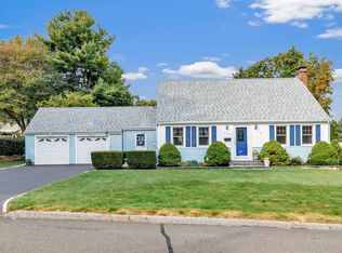 100 Brenair Ter, Stratford, CT 06614