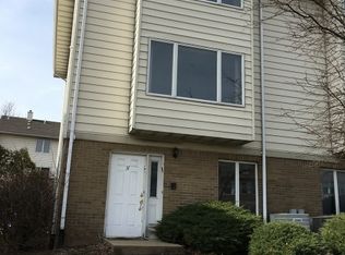 37 Aycrigg Ave, Passaic, NJ 07055