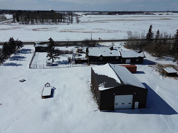 4th image of 52003 Range Rd #273
