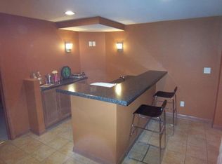 14775 W Mayflower Dr, New Berlin, WI 53151