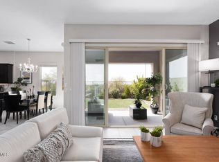 18426 N 65th Pl, Phoenix, AZ 85054