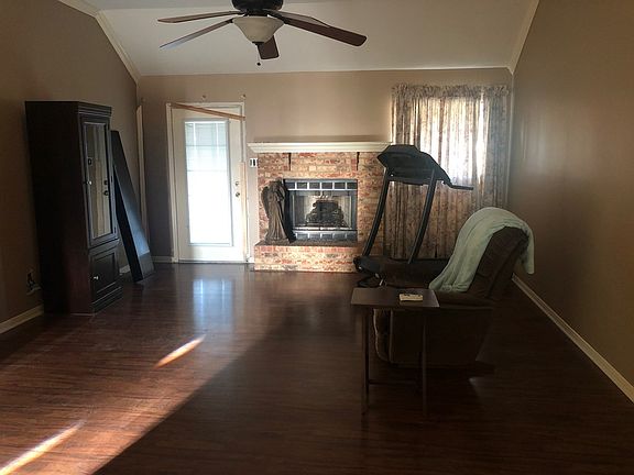 4th image of 778 Texas Ave