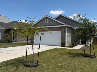 120 Gauntlet Dr, Jarrell, TX 76537