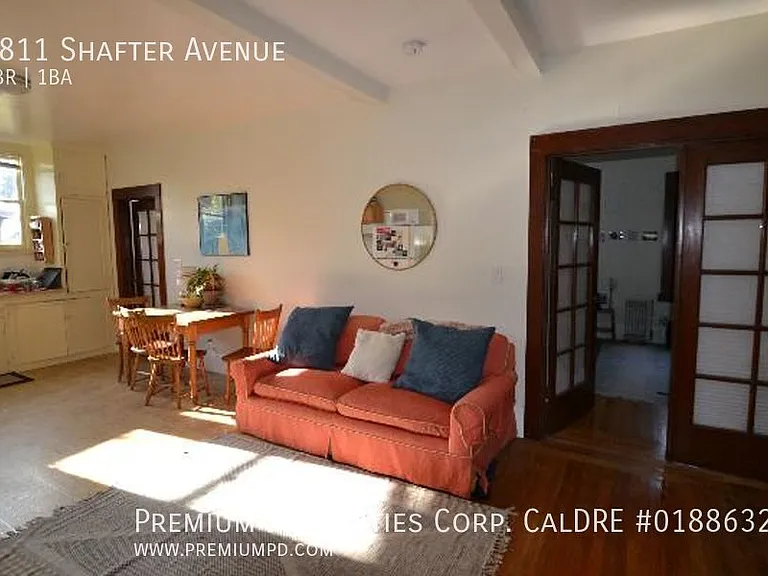 3811 Shafter Ave — Photo 4