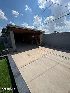 1139 Cimarron St — Photo 23