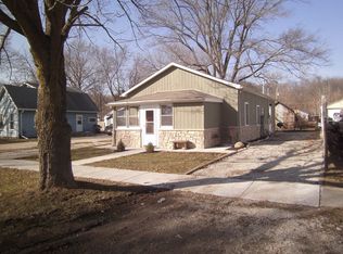 876 Washington St, Marseilles, IL 61341