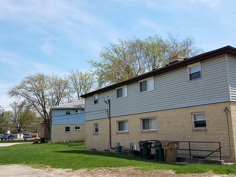 5822 Balsam Rd — Photo 16