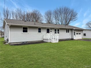 3983 Howlett Hill Rd, Syracuse, NY 13215