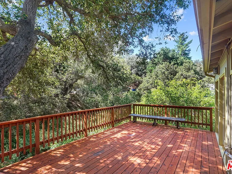 21652 Encina Rd — Photo 16