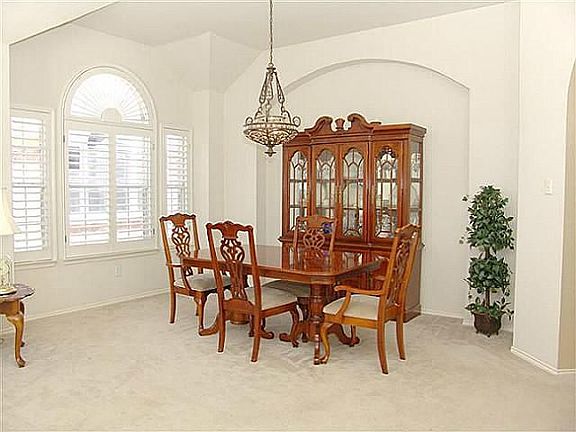 4th image of 10412 Loving Trail Dr