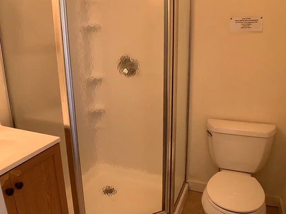 5th image of 103 Highland Pl APT 1