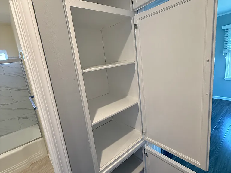 Hallway closet 1
